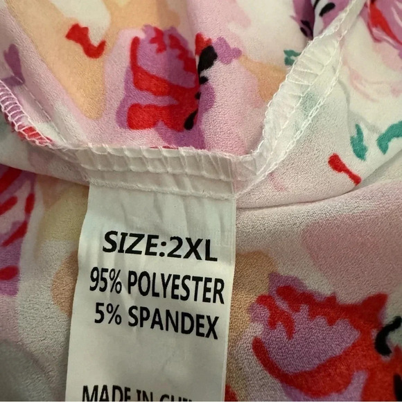 Amazon 2X Shirt Top Pink Floral Flower Bell Long Sleeve Keyhole Round Neck Women - Picture 6 of 7